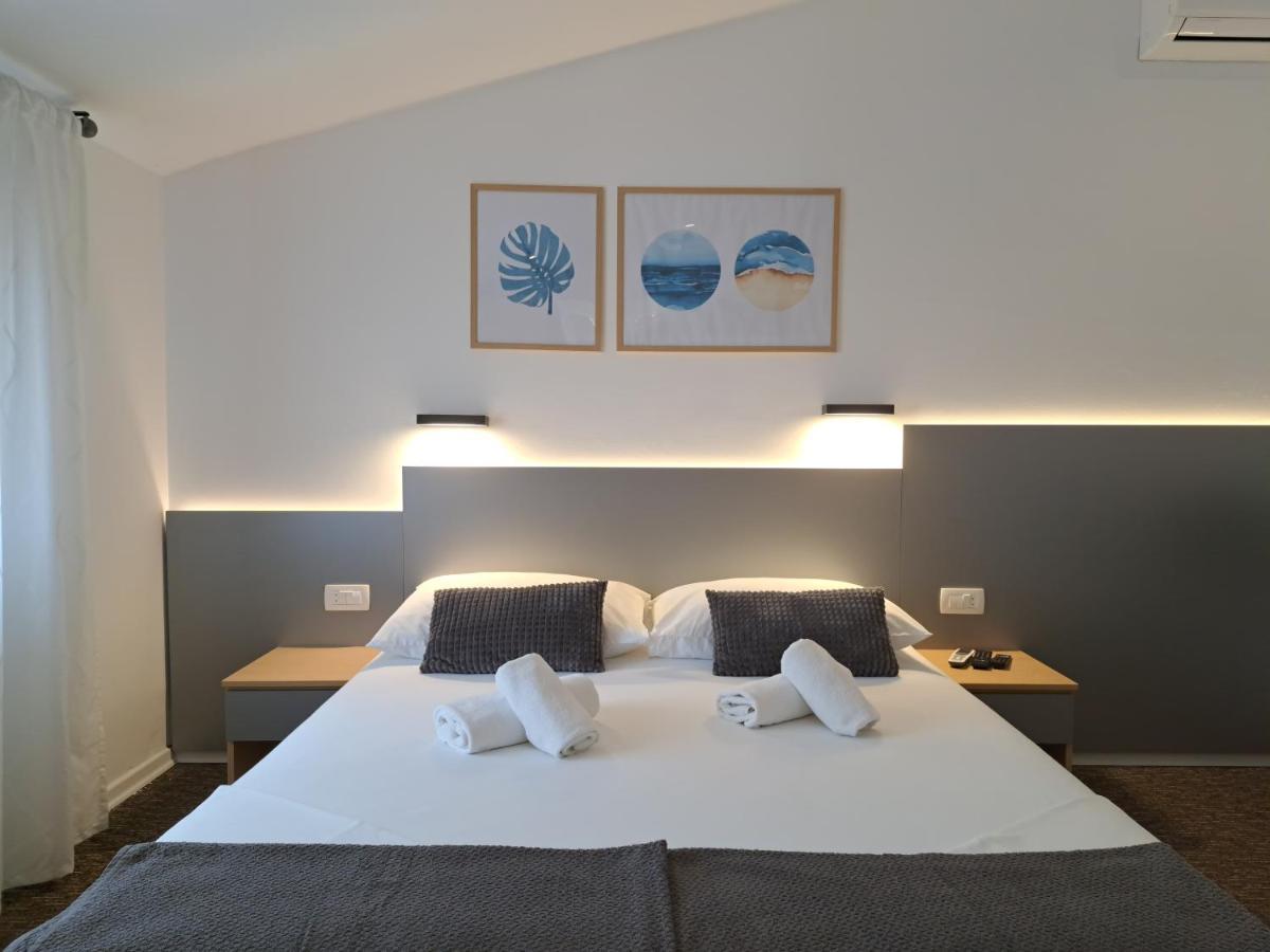Rooms Zvonimir Stobreč Extérieur photo